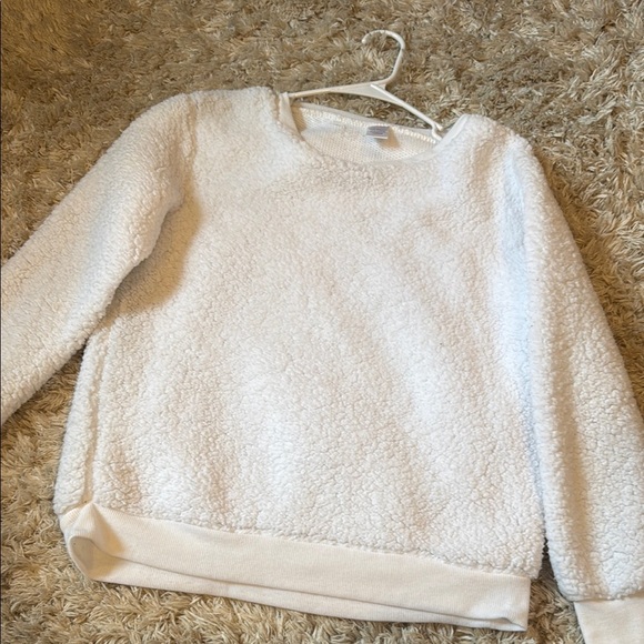 Other - Cozy White Fleece Sweater